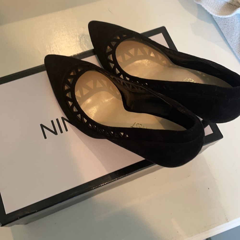 🔥 Sexy cutout micro suede stilettos 🔥 Nine West NEW IN BOX 🔥